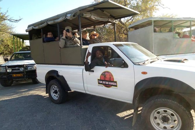 ETOSHA PARK SAFARI with local guides in 9-seater 4x4s - A long day around Etosha Pan