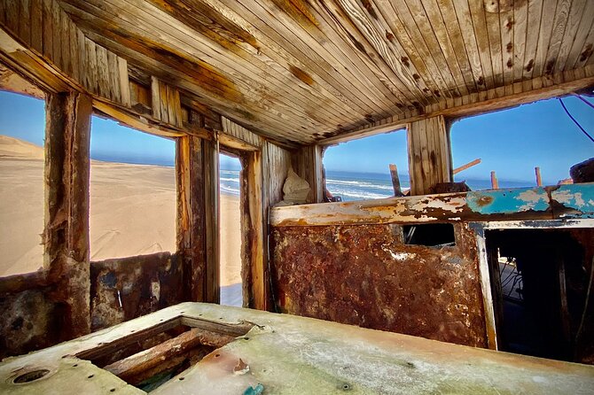 Full Day Tour Shipwreck Sandwich Harbour Adventure - The Kuiseb Delta: dry riverbed, wild signs
