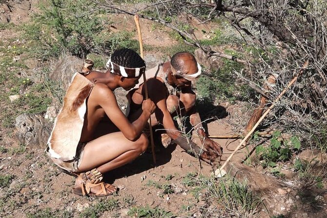 Private Guided Walking Tour with the San in Windhoek - A close look at San culture near Windhoek