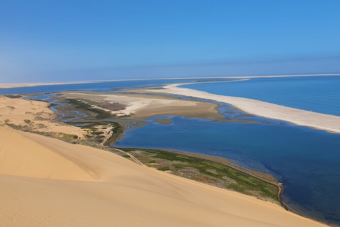 Sandwich Harbour 4x4 guided tours.Join us for an awe inspiring adventure. - Photo stops where the desert meets the sea
