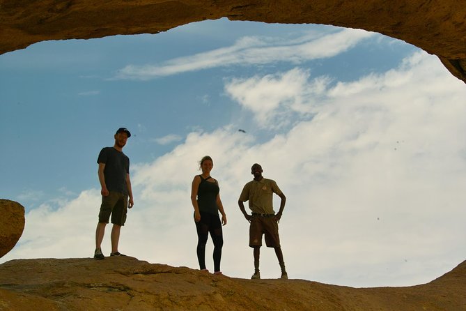 Spitzkoppe Guided Tour from Swakopmund or Walvis Bay - Spitzkoppe’s rock art and granite peaks