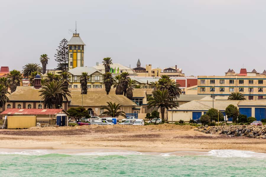 Walvis Bay and Sandwich Harbour Tour - The dune drive and Sandwich Harbour viewpoints